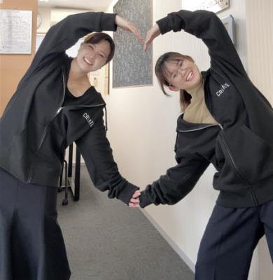 会長と社長から創業記念パーカーをプレゼントして頂きました！