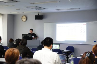 全社員が集合する第3Q会議を開催（中小企業診断士による講演）